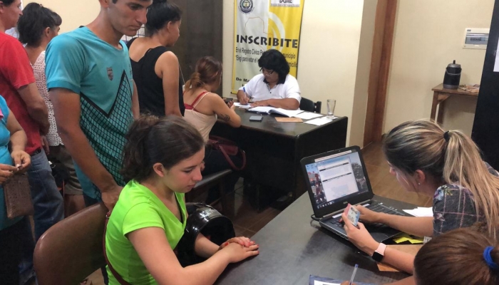 Importante afluencia de personas en los Registros Electorales para actualizar su domicilio en el RCP 